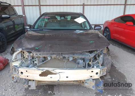 2019 Toyota Camry Le из США, поврежденный, VIN 4T1B11HK8KU787028